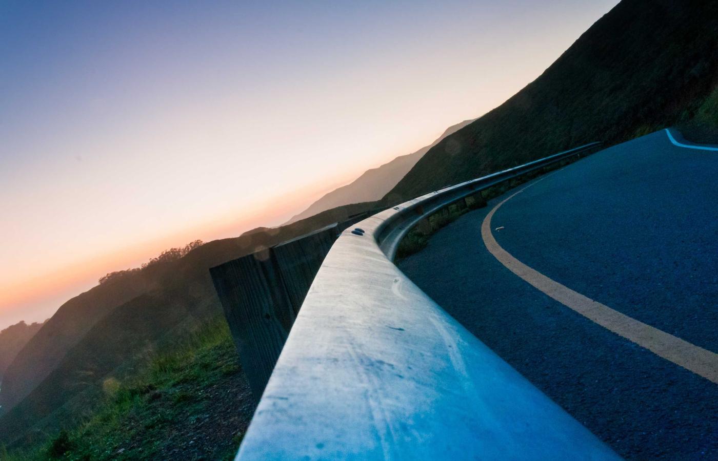 Customer success team handling WhatsApp support with AI assistant and live queue